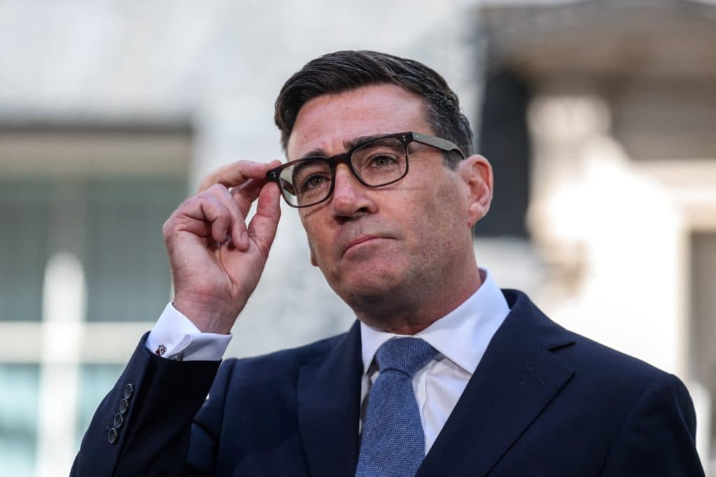 UK Prime Minister Andy Burnham Addresses Cost of Living Amid US Tariff Actions